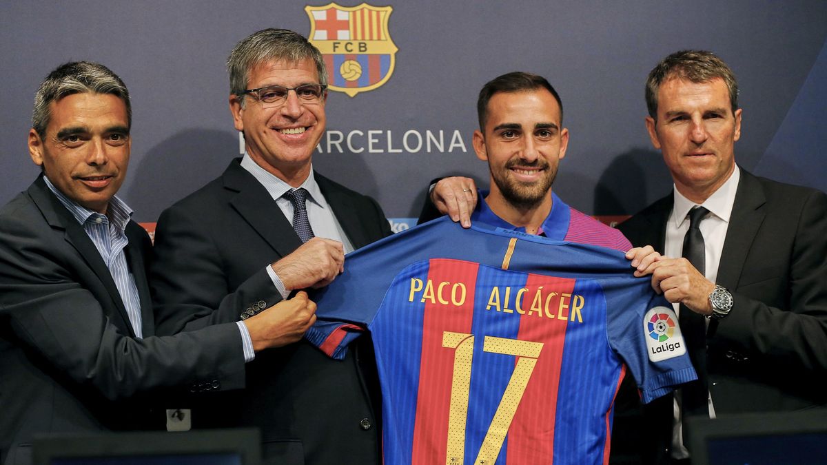 Alcácer no dudó en fichar por el Barcelona y ahora espera "estar a la altura"