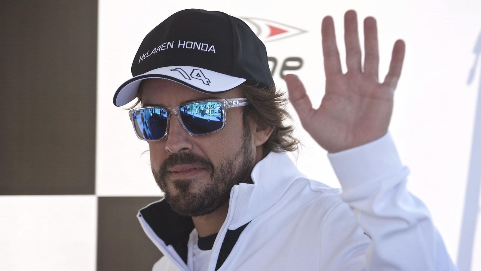 Foto: Fernando Alonso en el circuito de Gilles-Villeneuve (Efe)