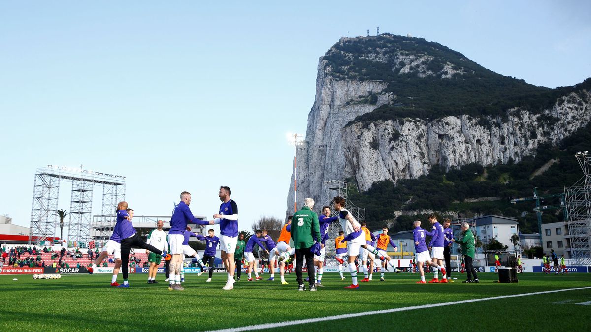 Victorias por cinco goles de diferencia: la trama que amañó hasta el fútbol de Gibraltar 