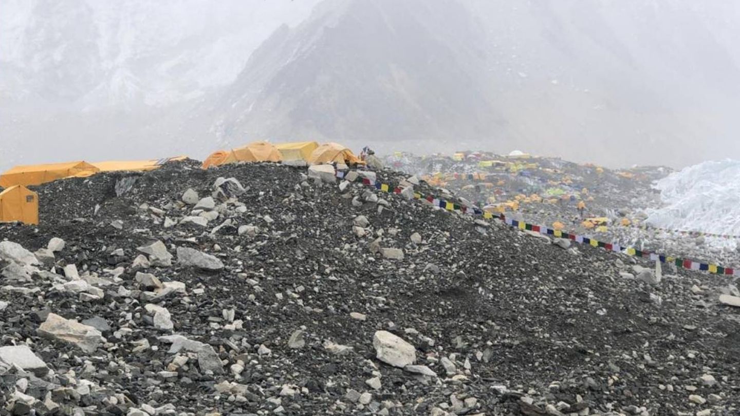 Campo base del Everest. (Thamserku trekking)