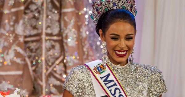 Foto: Keysi Sayago, Miss Venezuela y aspirante a Miss Universo, se ha sumado a las protestas contra Maduro (EFE)