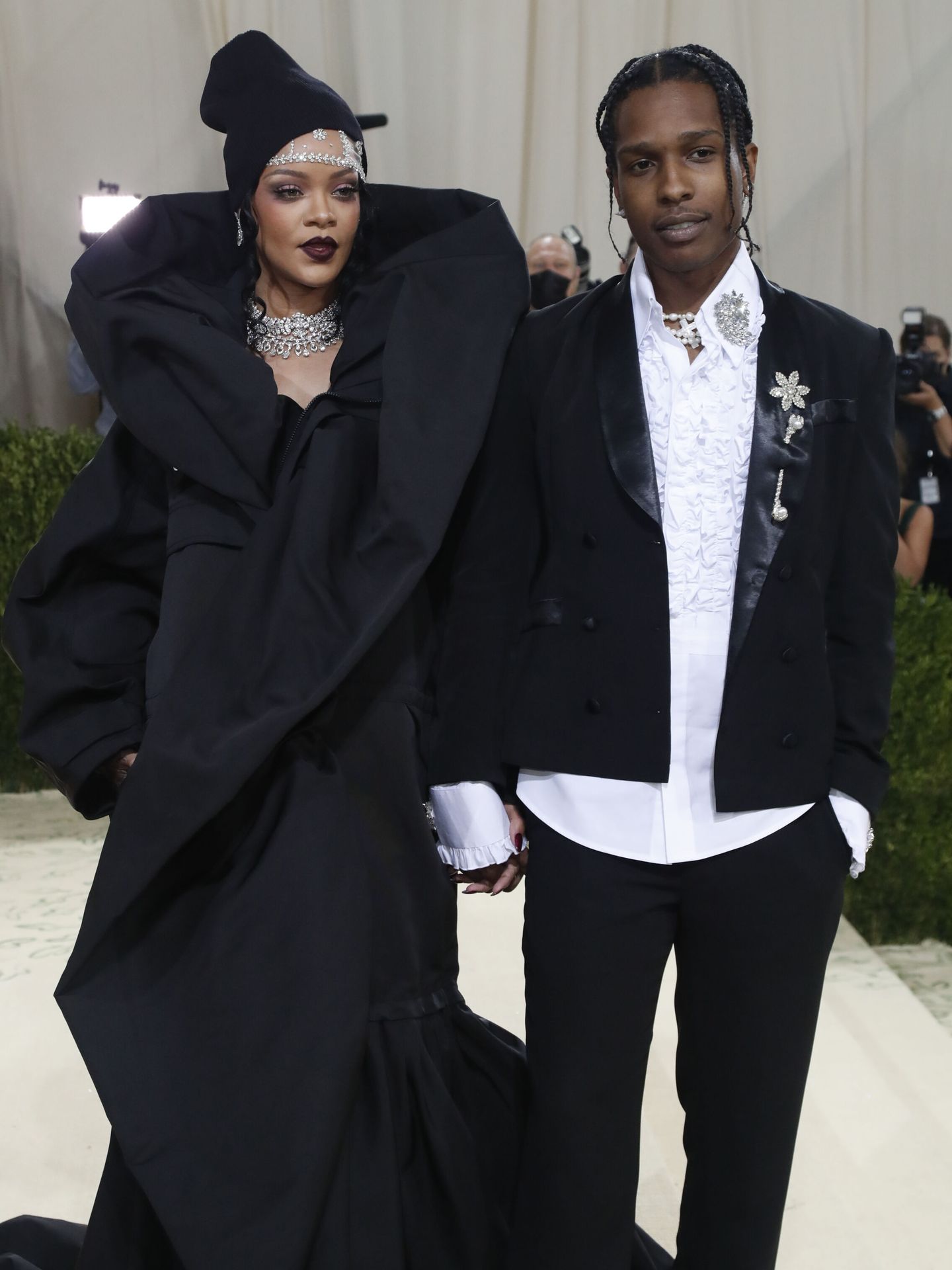 Rihanna y ASAP Rocky, en la Met Gala. (Reuters/Mario Anzuoni)