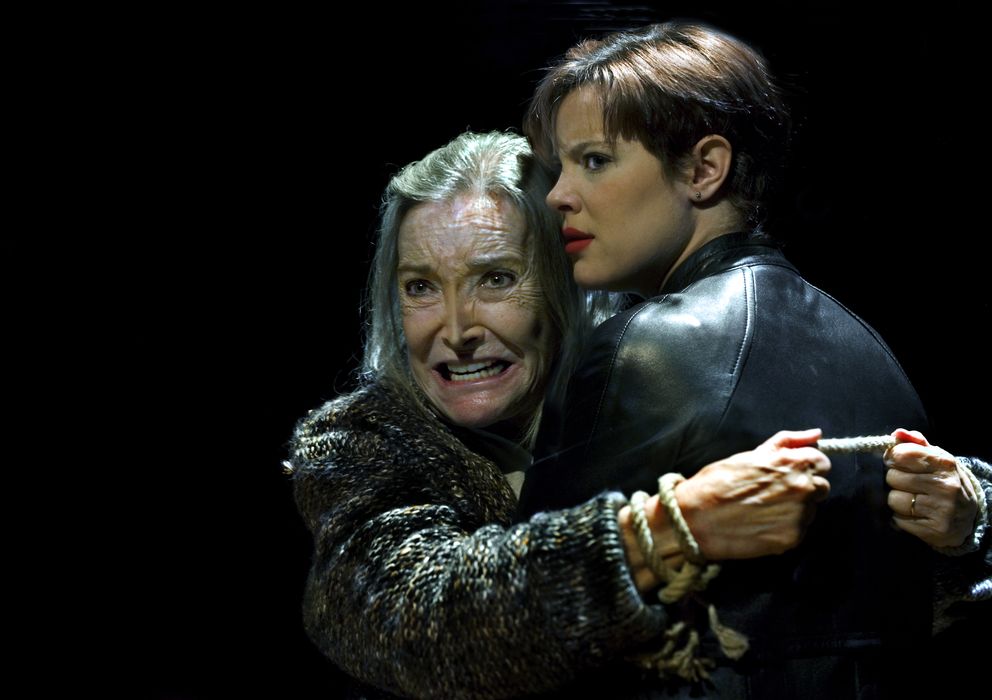 Foto: Nuria Espert se mete en la piel del rey Lear en el Lliure (Ros Ribas)