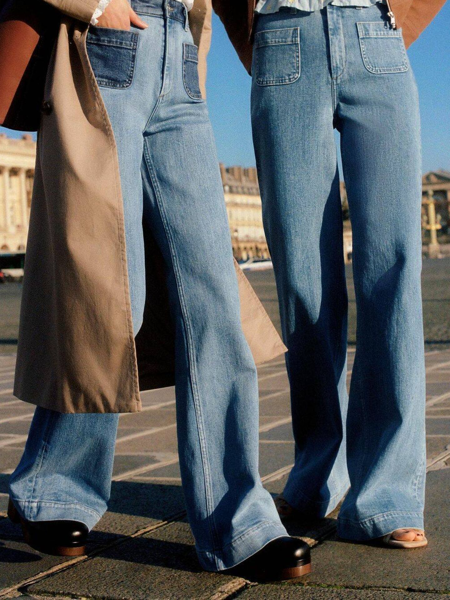 Diferentes modelos de los 'treasure cut jeans'. (Instagram @andotherstories)
