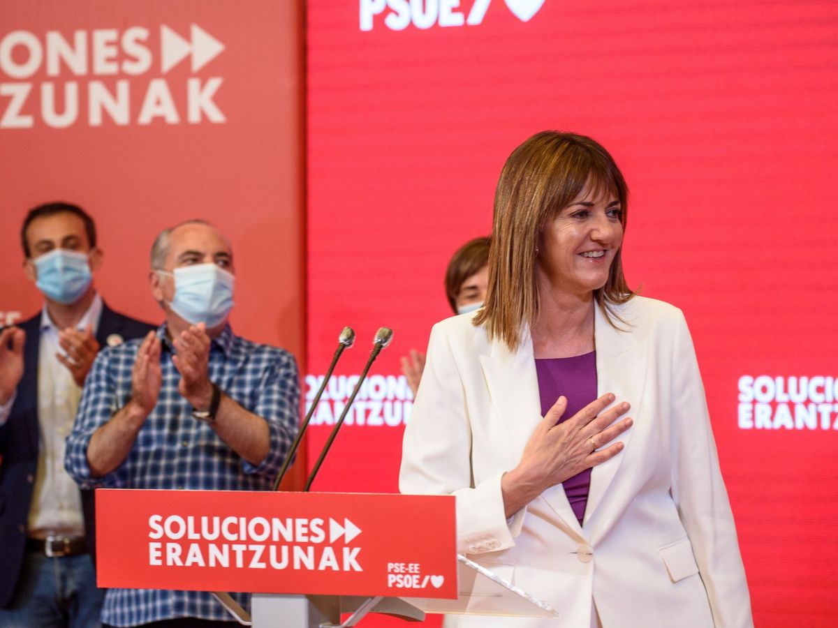 Foto: La candidata a 'lehendekari' por el PSE-EE, Idoia Mendia. (EFE)