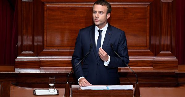 Foto: Emmanuel Macron, presidente de Francia, en su discurso de este lunes en Versalles.