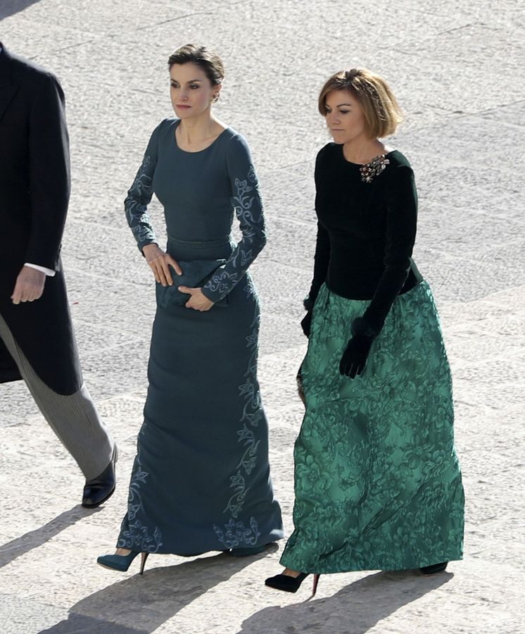Foto: La Reina y la ministra durante la Pascua Militar (Efe)