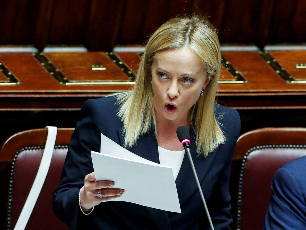 Foto: La primera ministra italiana, la ultraderechista Giorgia Meloni. (Reuters/ Remo Casilli)