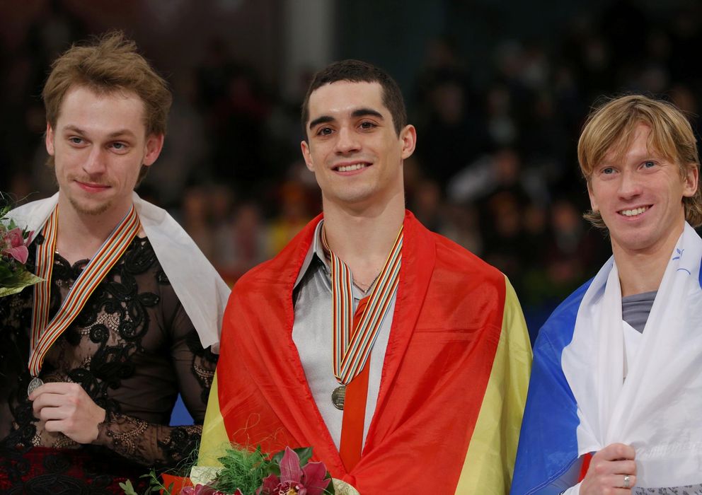 Foto: Javier Fernández, pletórico tras lograr el oro individual en los Europeos de Budapest. (Reuters)