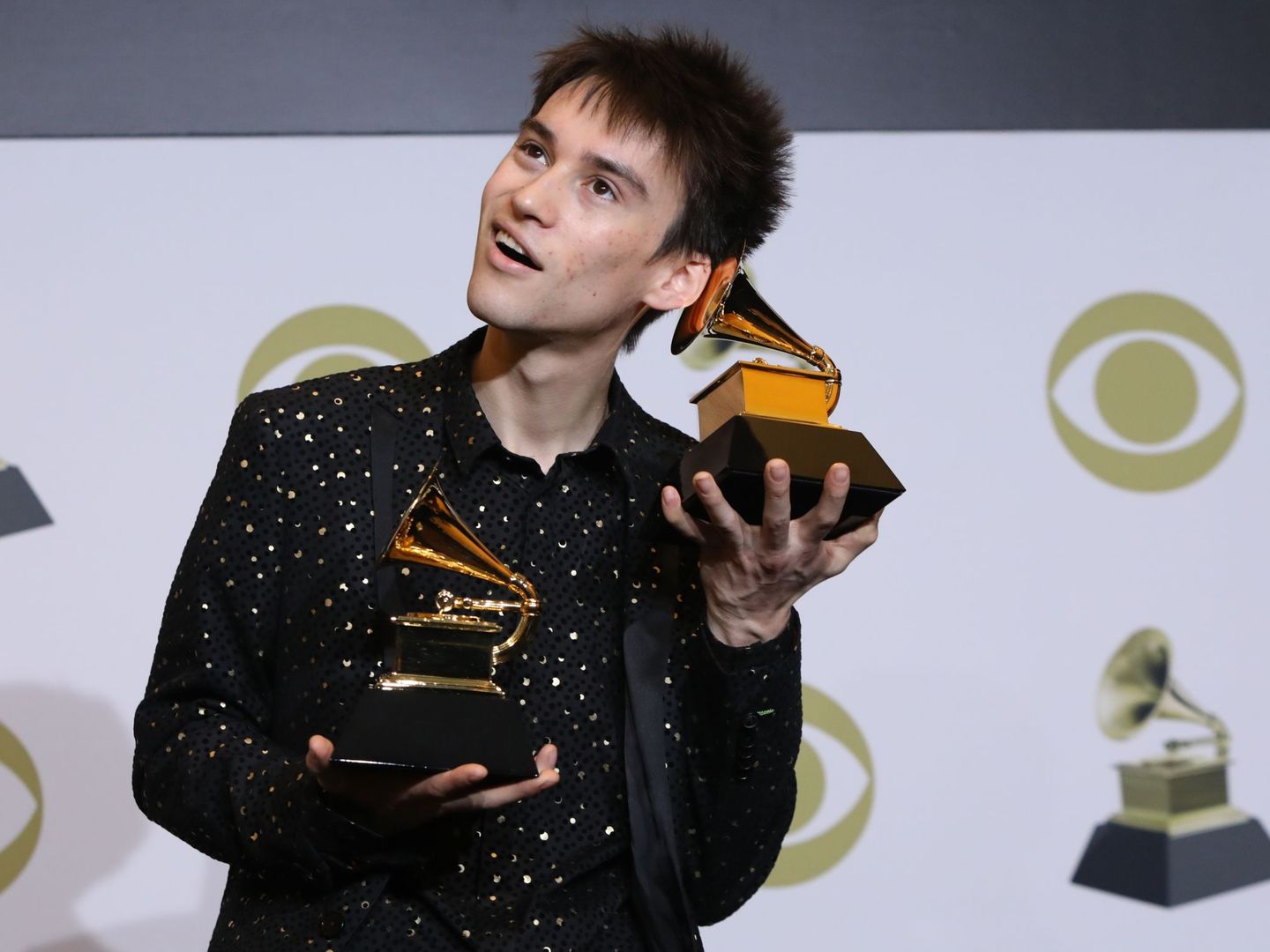 Jacob Collier, en los Grammy de 2020. (Reuters)