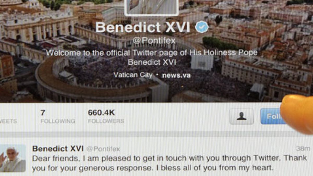 El Papa Benedicto XVI se estrena en Twitter