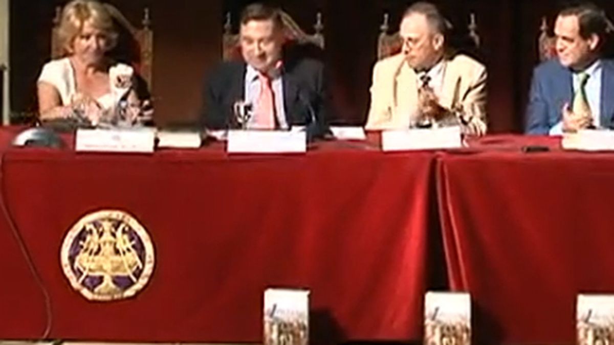 Pedro J. Ramírez presenta su último libro en presencia de Aguirre, Bono y Zapatero
