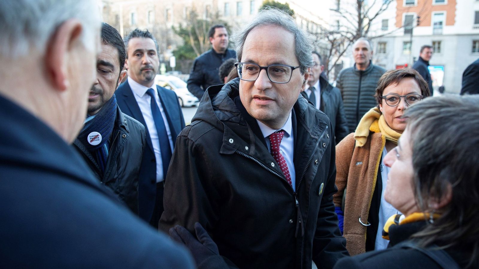 Foto: El presidente de la Generalitat, Quim Torra (c),a su llegada al Tribunal Supremo este lunes. (EFE)