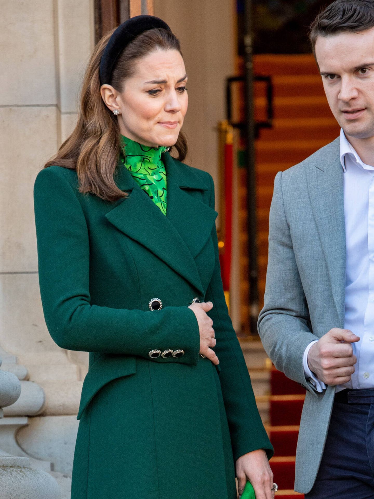 Kate Middleton y Matthew Barrett, en su viaje a Irlanda en 2020. (Gtres)