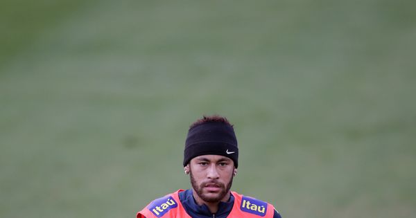 Foto: Neymar, durante un entrenamiento para la Copa América. (Reuters)