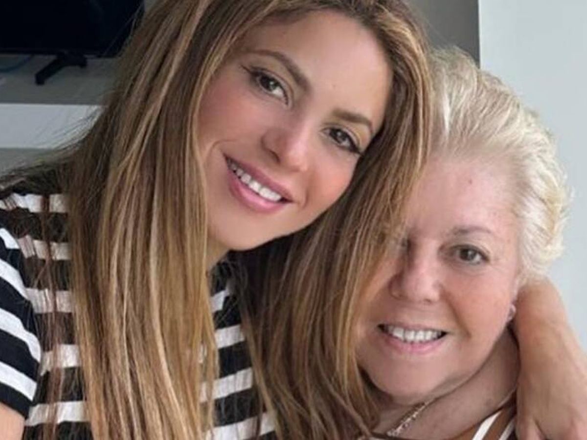 Foto: La cantante junto a su madre en una imagen de redes sociales. (Instagram/@Shakira)