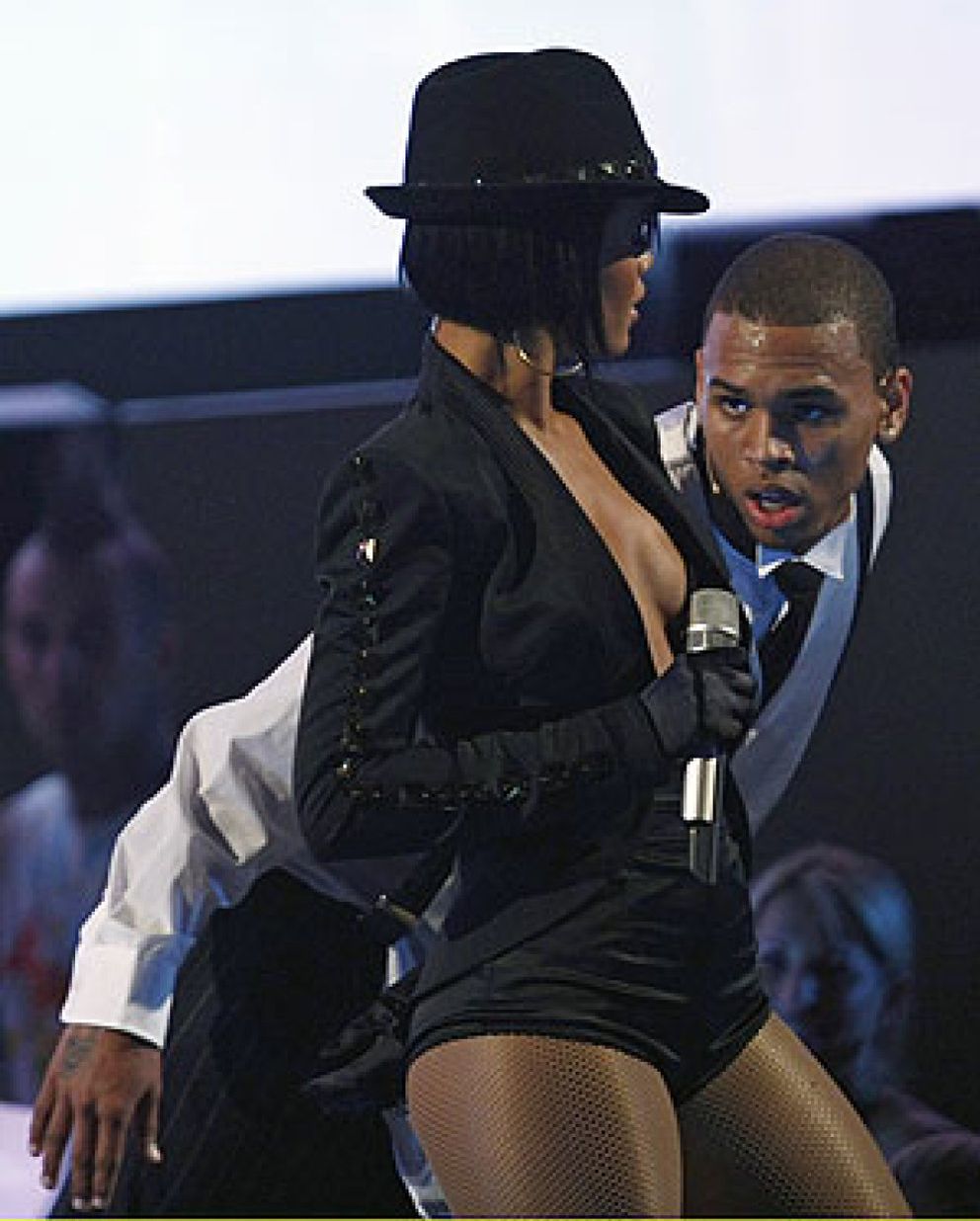 Foto: Rihanna habla por primera vez de la agresión de Chris Brown