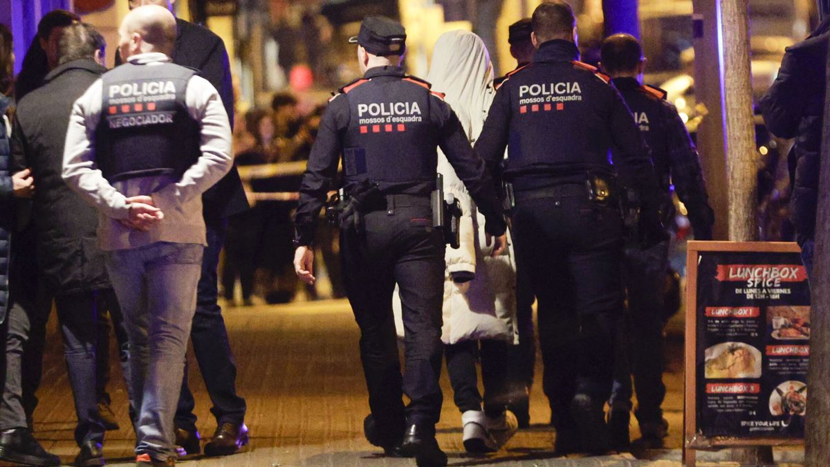 Los Mossos investigan una violenta agresión sexual a una joven en Barcelona