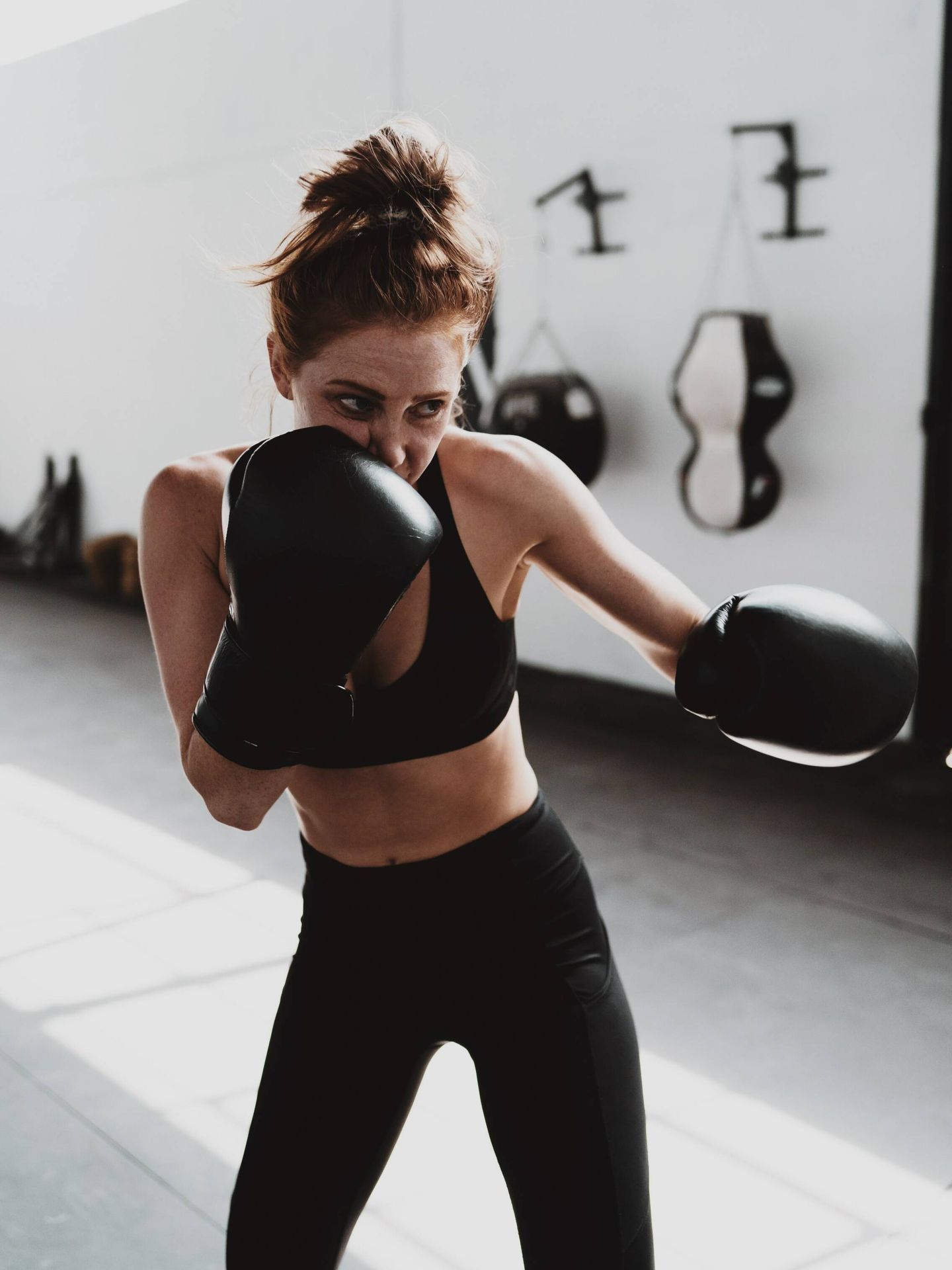 El boxeo permite trabajar la parte superior del cuerpo y el core. (Unsplash/Logan Weaver)