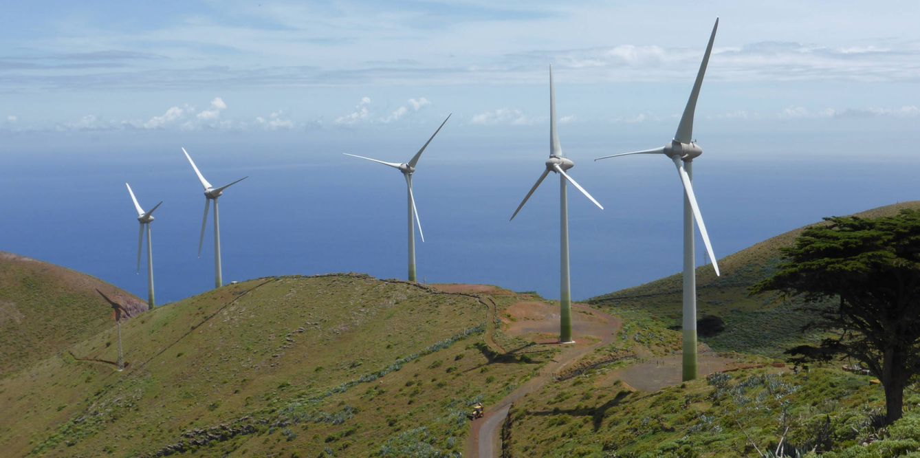 Parque eólico en la isla de El Hierro, en Canarias