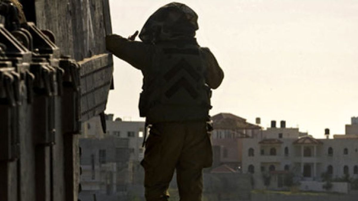 El Ejército israelí penetra en la capital de Gaza