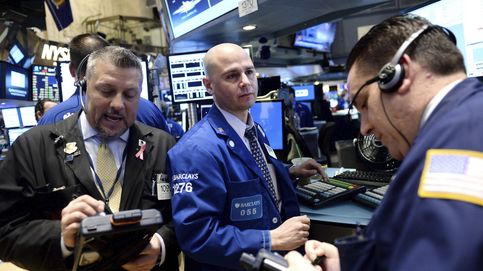 A Wall Street le sigue deprimiendo el entusiasmo del dólar
