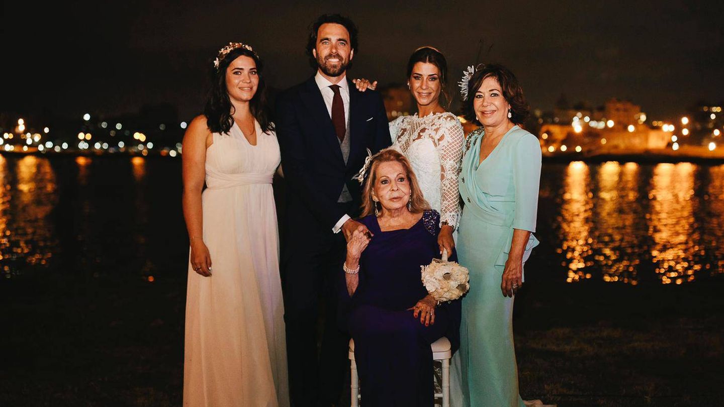 La matriarca, en la boda de su nieta Elena Tablada en La Habana. (Cortesía de la familia)