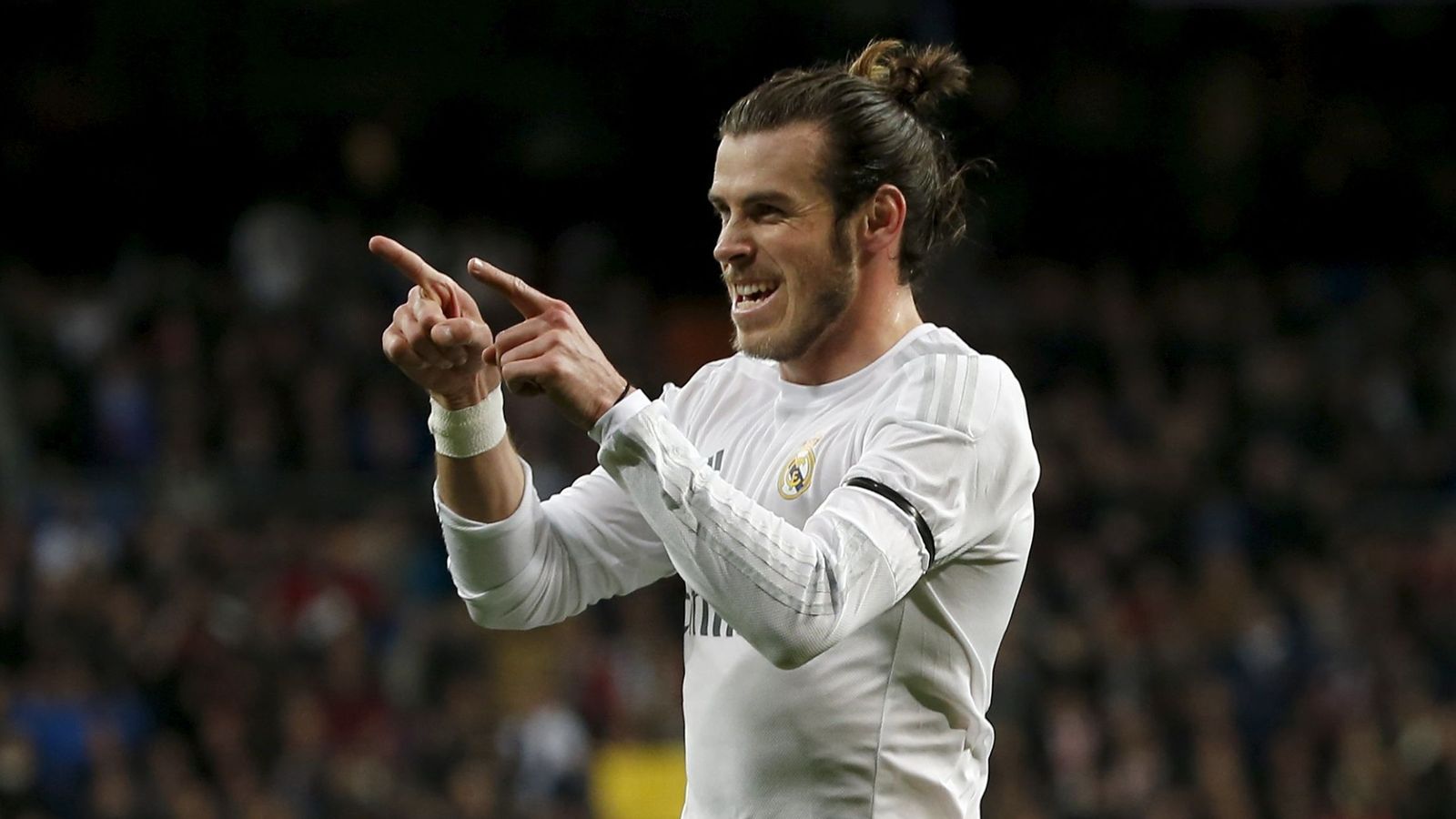 Foto: Bale celebra uno de los tres goles que le marcó al Deportivo de La Coruña (Reuters)