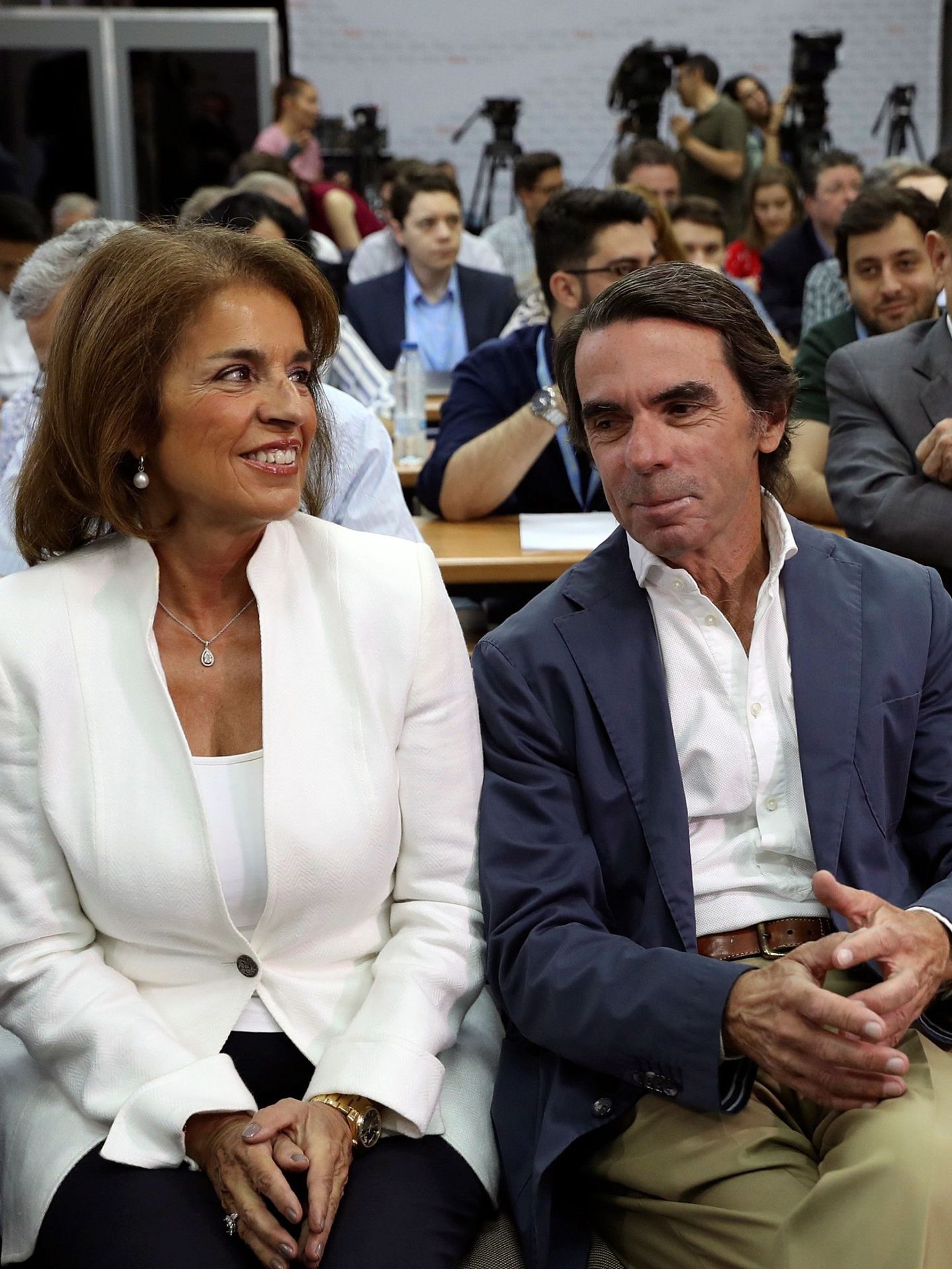 Ana Botella y José María Aznar. (EFE)