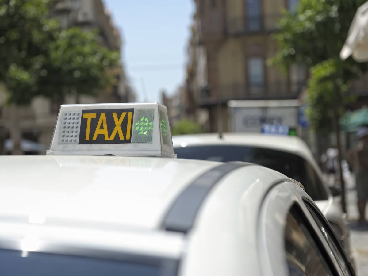 Foto: La Agrupación Taxi de Valladolid ha anunciado su intención de realizar movilizaciones. (iStock)