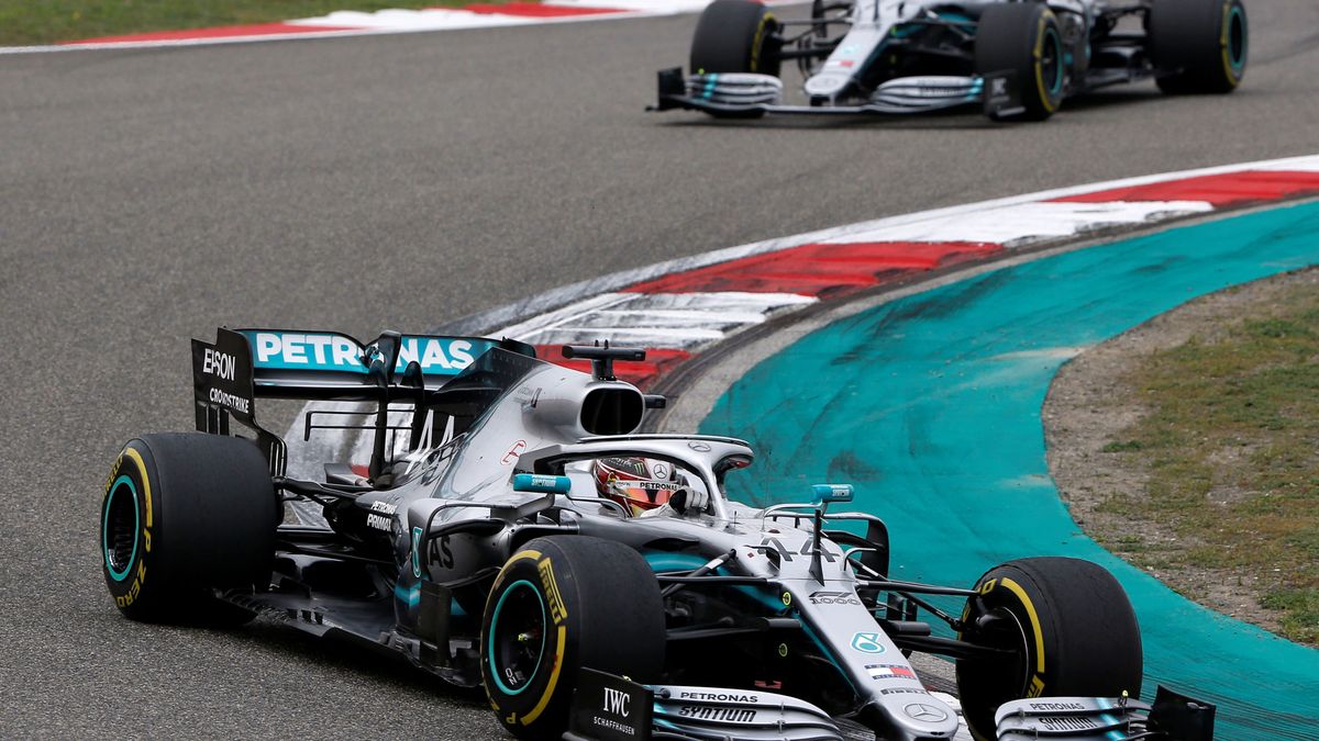 Resultado de Fórmula 1: victoria de Hamilton y golpe de Mercedes a Ferrari con Sainz 14º