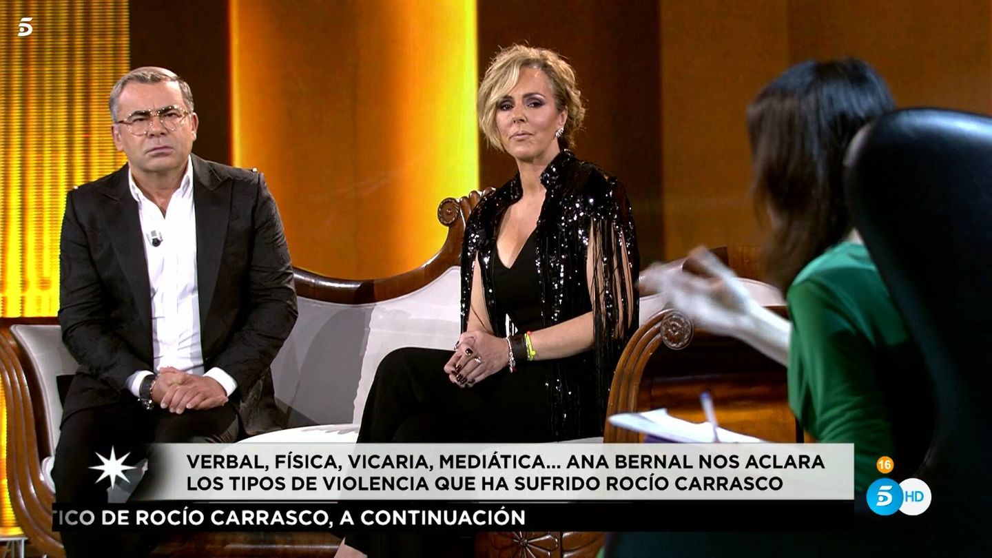 Jorge Javier Vázquez, Rocío Carrasco y Ana Bernal, en 'En el nombre de Rocío'. (Mediaset)