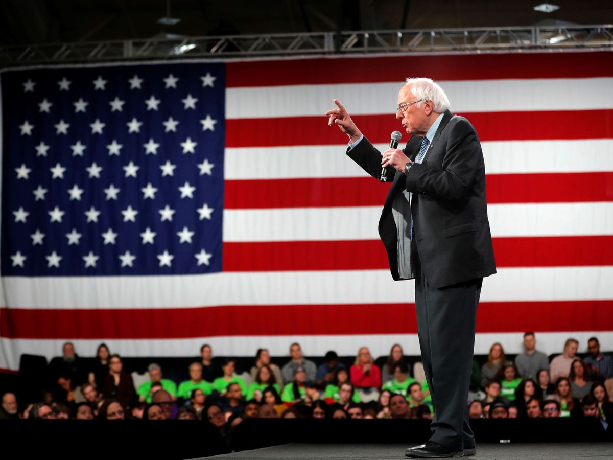 Foto: Bernie Sanders, ayer en un mitin en New Hampshire. (Mike Segar/Reuters)