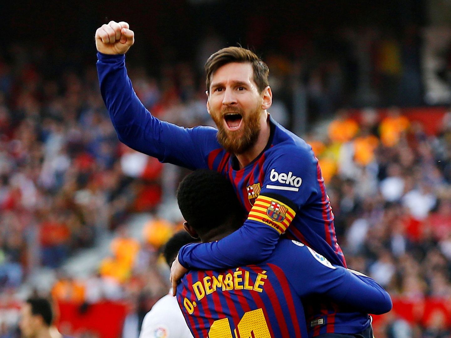 Messi celebra un tanto en el Sánchez Pizjuán (Reuters)