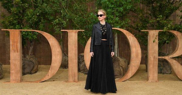 Foto: Jennifer Lawrence, en el photocall previo al desfile de Dior en la Semana de la Moda de París. (Getty)