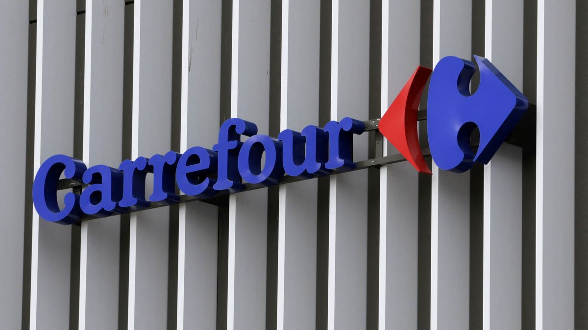 Carrefour lanza una tarjeta para mayores de 65 años: cómo solicitarla y qué descuentos ofrece