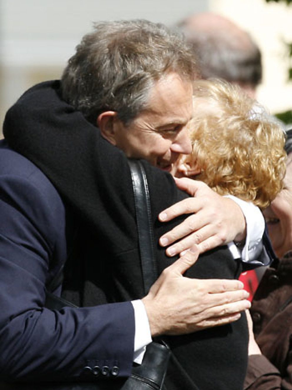 Foto: Blair anuncia que presentará su dimisión a la Reina el 27 de junio