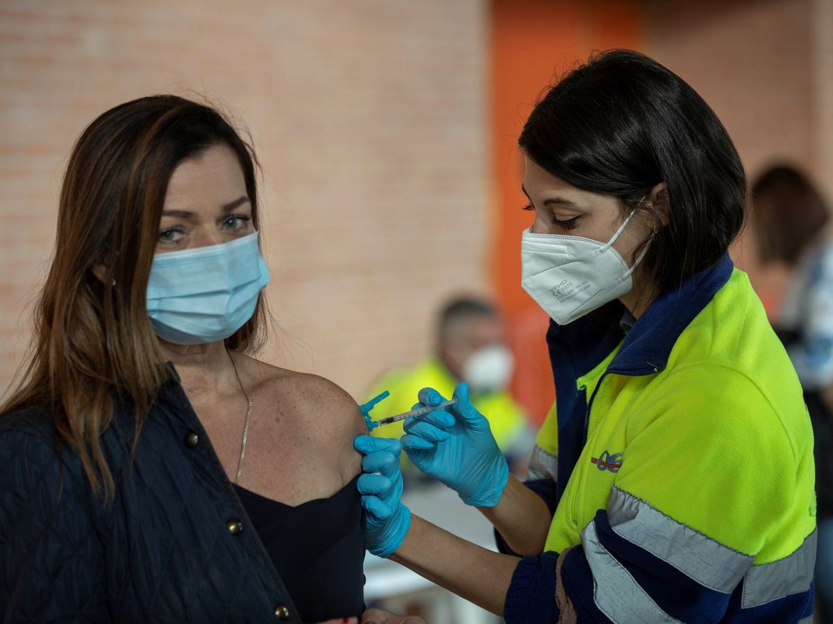 Foto: Vacunación en Murcia. (EFE/Marcial Guillén)