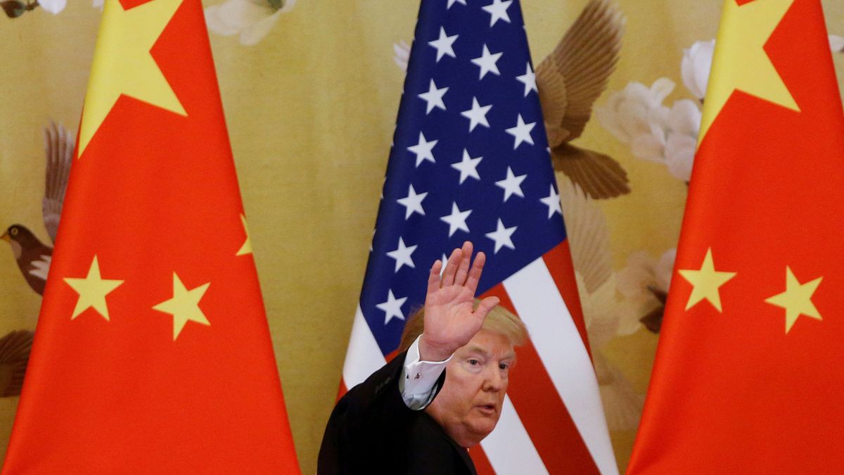 Trump carga contra China: "Estamos negociando... pero no cumple"