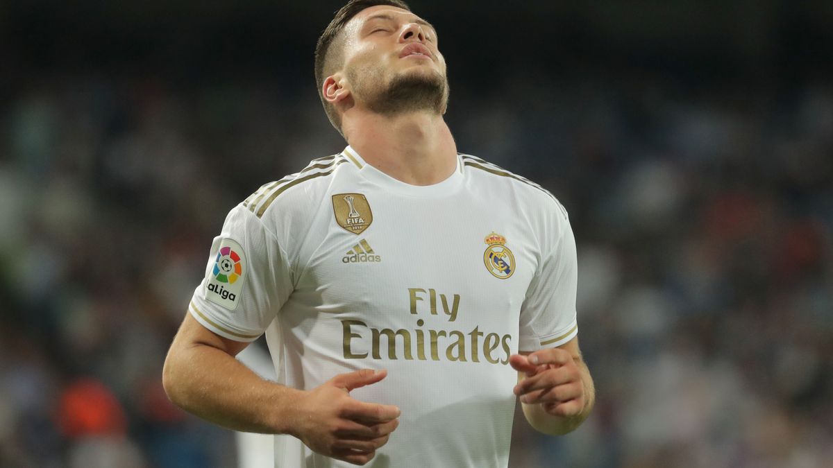 "Está deprimido", la desgracia de Luka Jovic en el Real Madrid con una lesión extraña