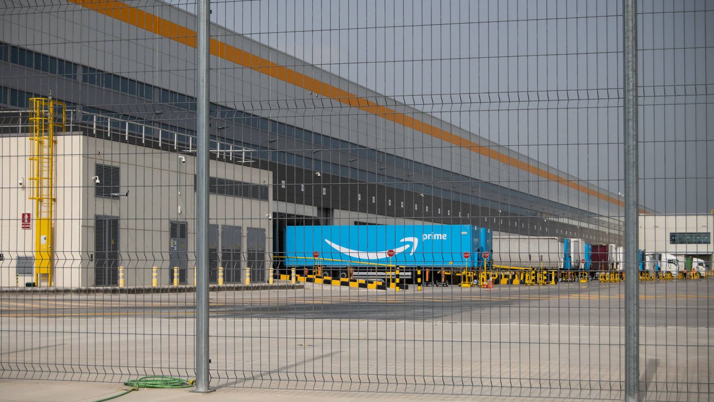 Centro logístico de Amazon en Illescas. Foto: C. Castellón