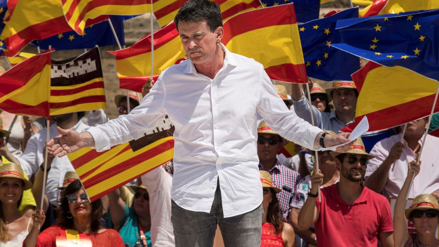 Valls durante el acto de la plataforma España Ciudadana en Palma de Mallorca. (EFE)