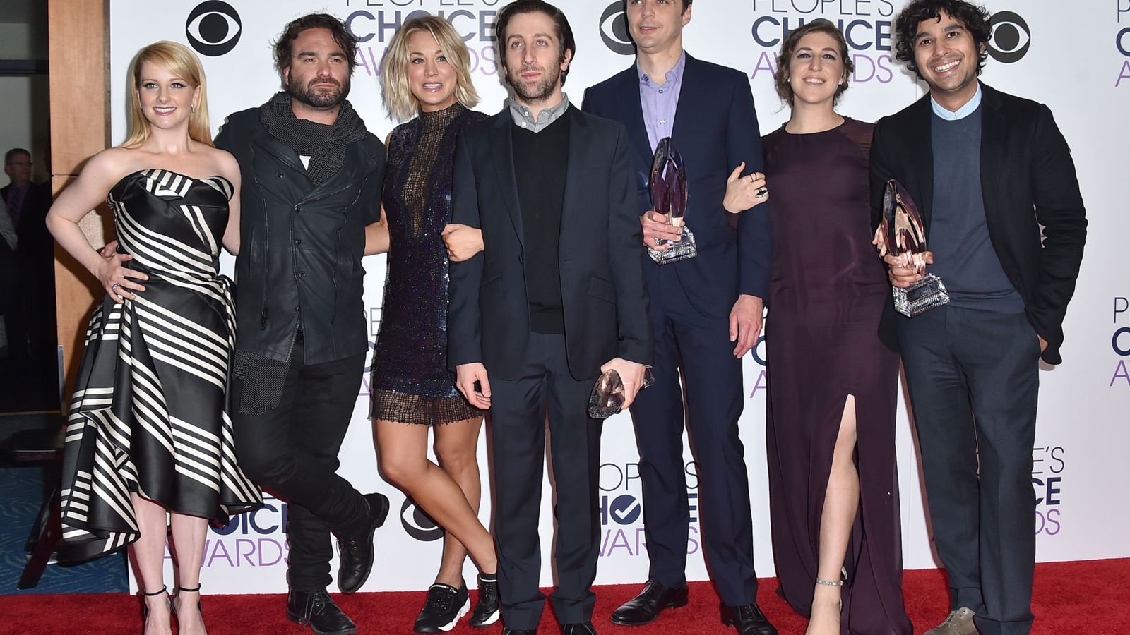 Foto: El reparto de 'The Big Bang Theory' durante la gala.