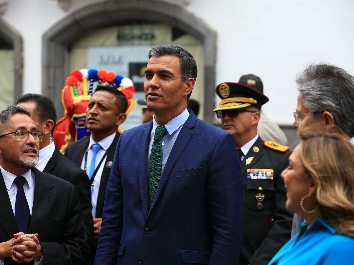 Foto: El presidente del Gobierno, Pedro Sánchez, durante su visita a Ecuador. (EFE/José Jácome)