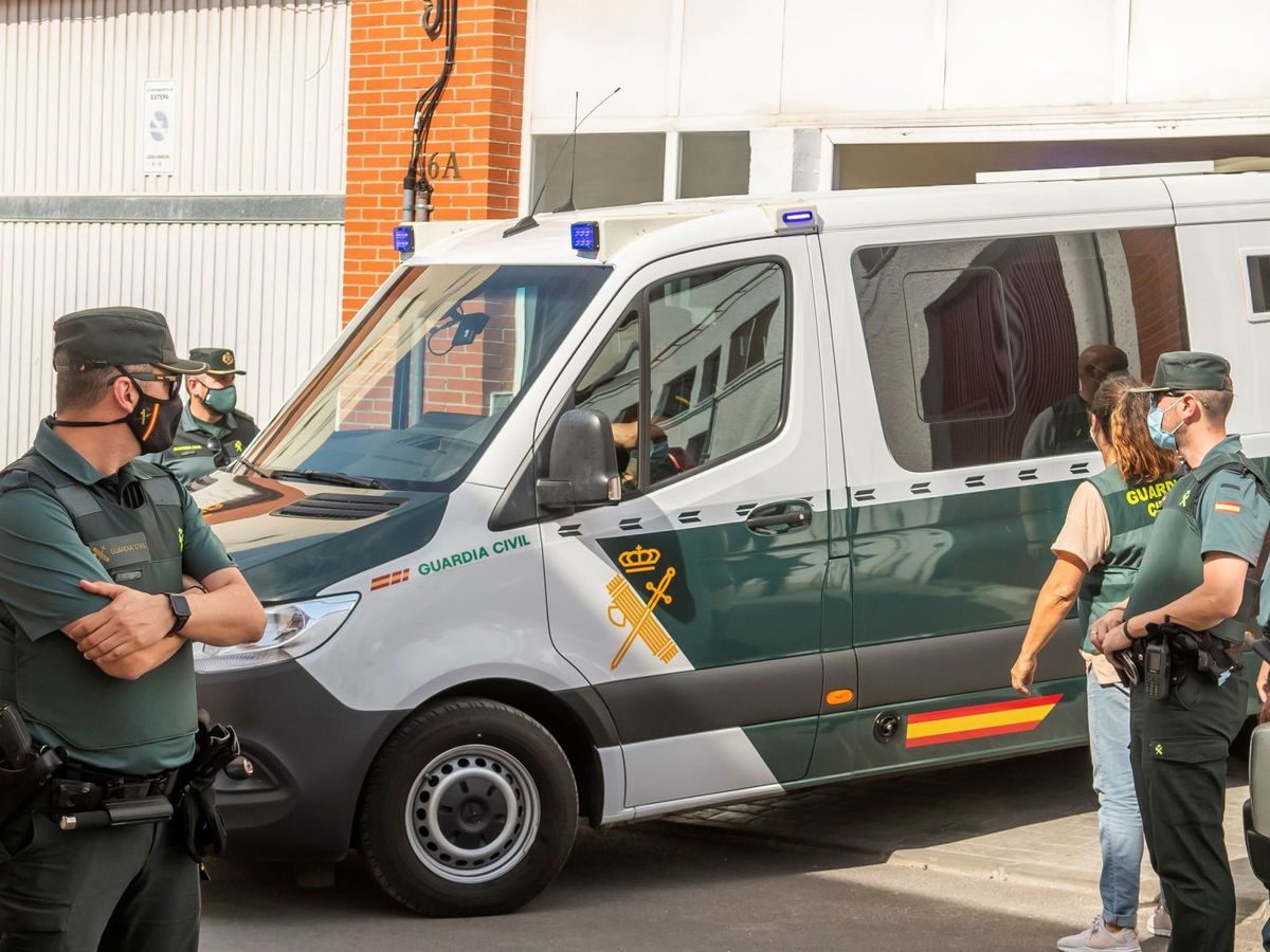Foto: Agentes de la Guardia Civil. Foto: EFE