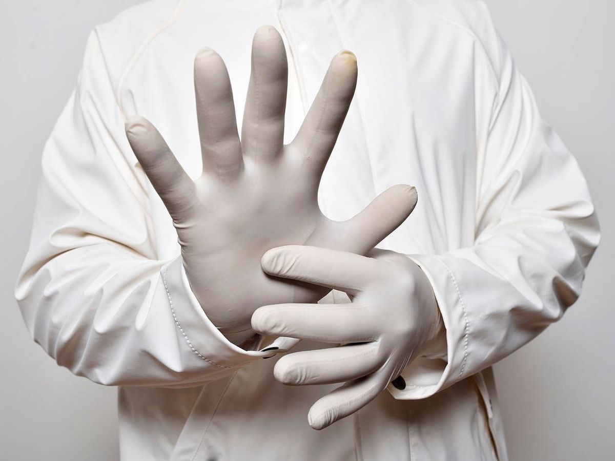 Los guantes de nitrilo para proteger nuestras manos