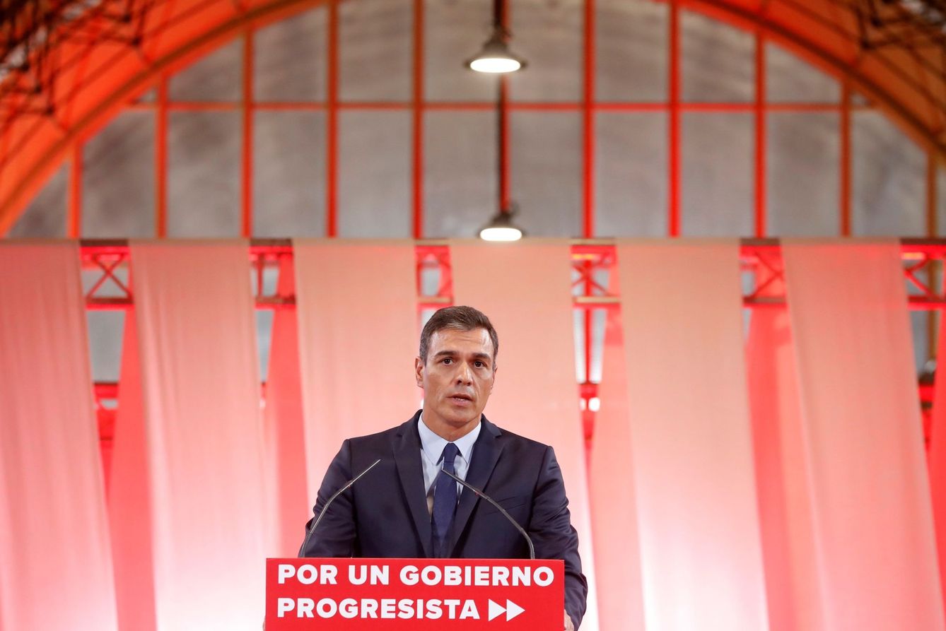 Pedro Sánchez, durante el acto del PSOE en Chamartín. (EFE)