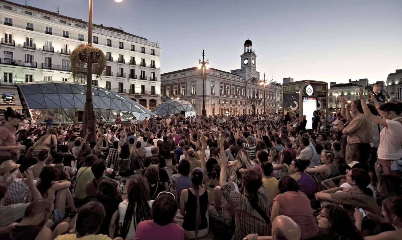 Asamblea general del Movimiento 15-M en la Puerta del Sol de Madrid. (EFE)