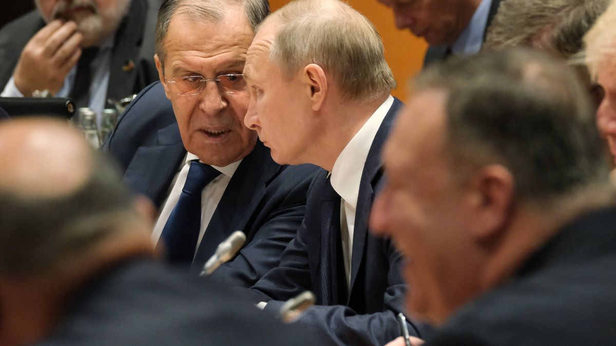 El formidable 'Mister Nyet': Sergei Lavrov, el 'rey troll' de la diplomacia rusa