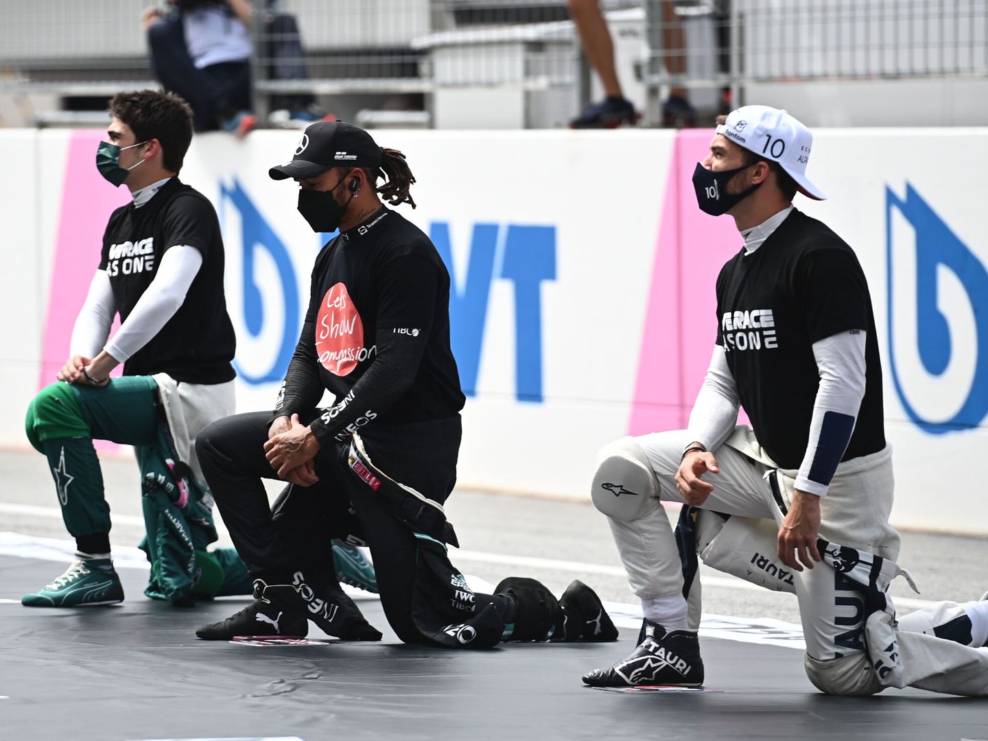 Lewis Hamilton ha extendido su perfil más allá de los circuitos, para saltar a los temas sociales